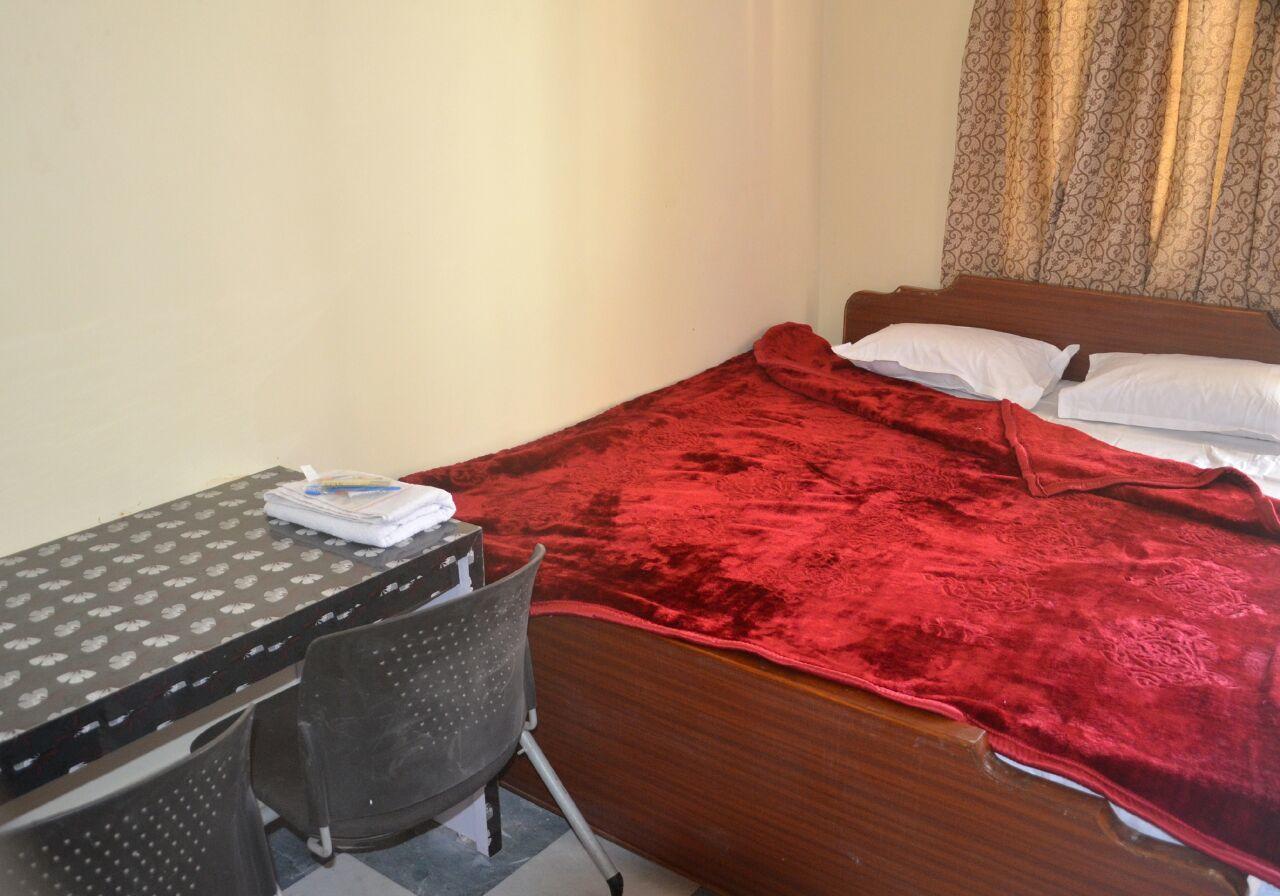 Hotel Vaibhav Raxaul Buitenkant foto